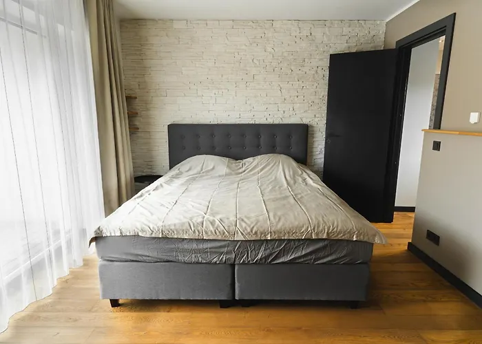 Raatuse Loft