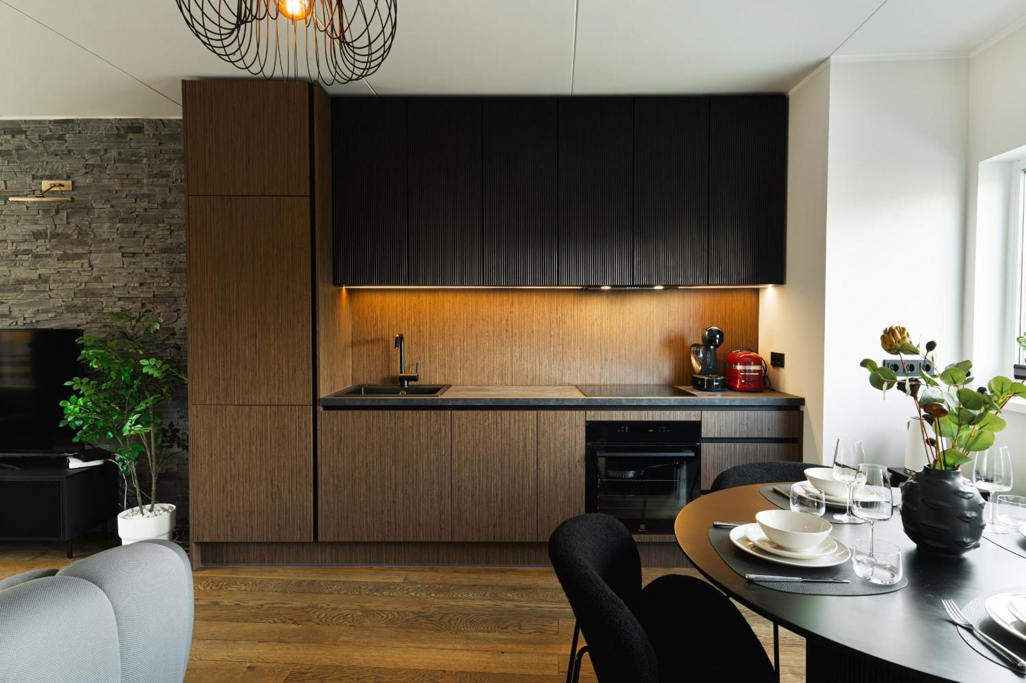 Raatuse Loft *